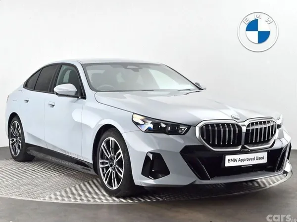 BMW 5-Series Saloon, Petrol Plug-in Hybrid, 2026, Grey