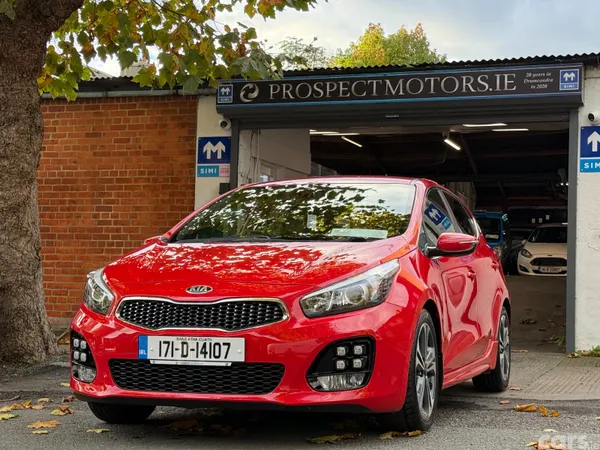 Kia Ceed Hatchback, Petrol, 2017, Red