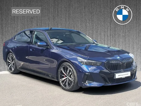 BMW 5-Series Saloon, Petrol Plug-in Hybrid, 2026, Blue