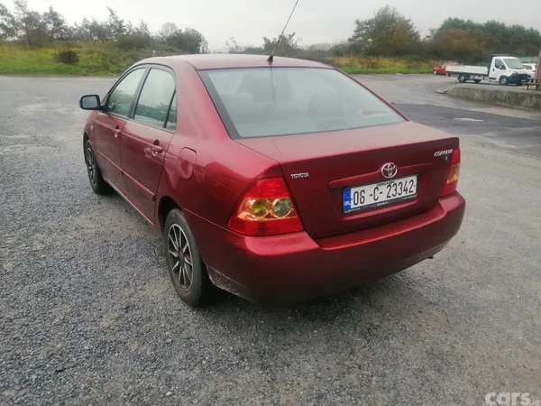 Toyota Corolla Saloon, Petrol, 2006, Red