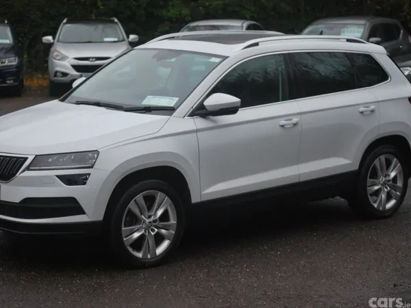 Skoda Karoq SUV, Petrol, 2018, White