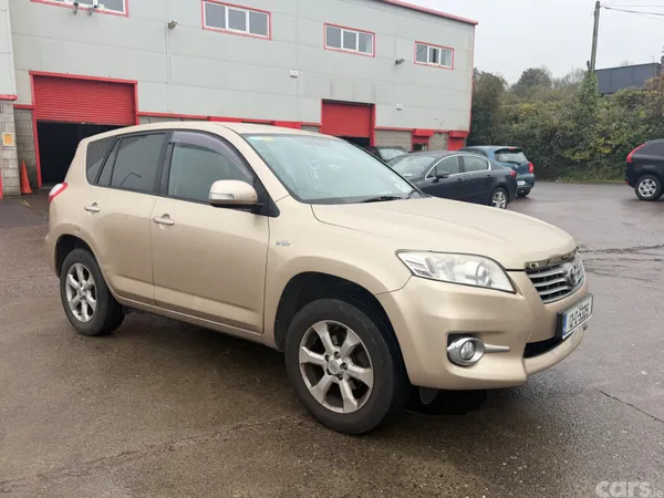 Toyota RAV4 SUV, Diesel, 2012, Beige