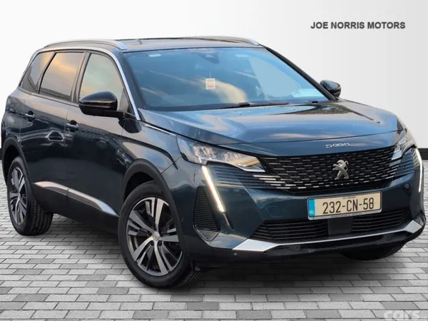 Peugeot 5008 MPV, Diesel, 2023, Blue
