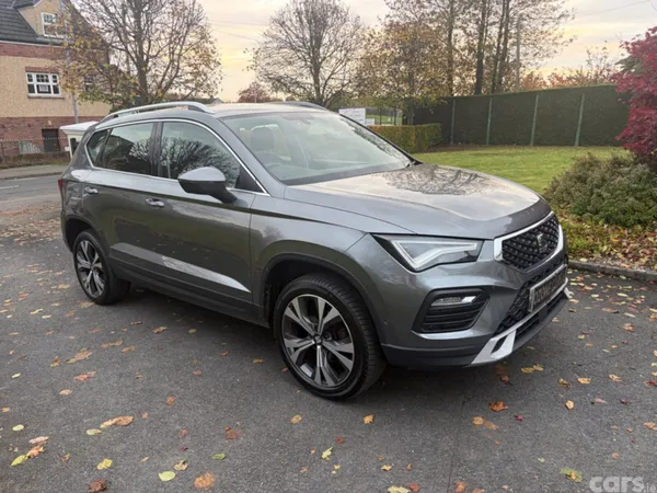 SEAT Ateca Hatchback, Petrol, 2023, Grey