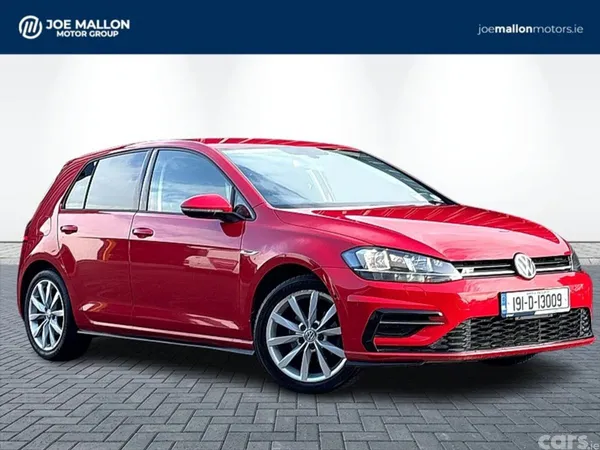 Volkswagen Golf Estate, Petrol, 2019, Red