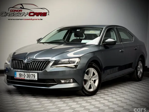 Skoda Superb Saloon, Diesel, 2019, Grey