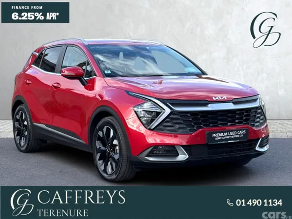 Kia Sportage MPV, Petrol Plug-in Hybrid, 2022, Red
