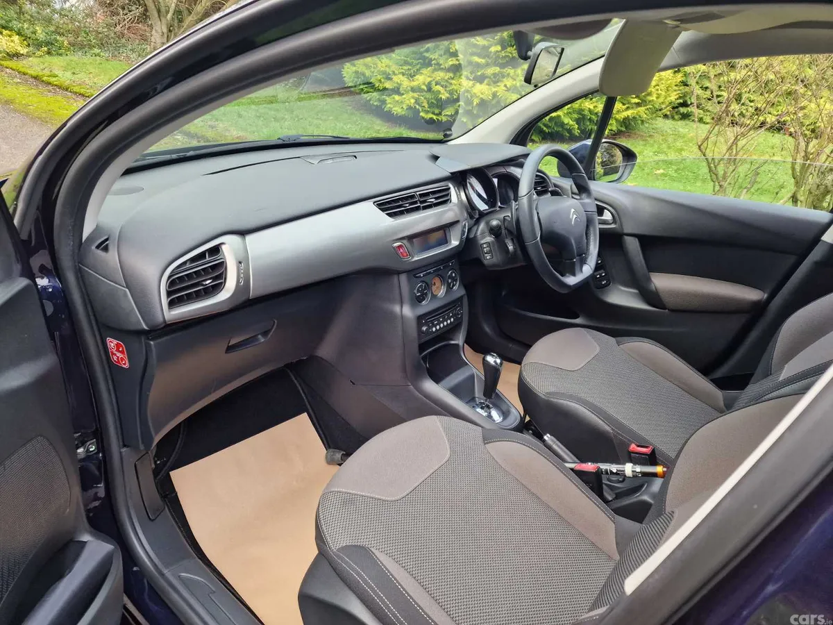 Citroen C3 Hatchback, Petrol, 2015, Blue