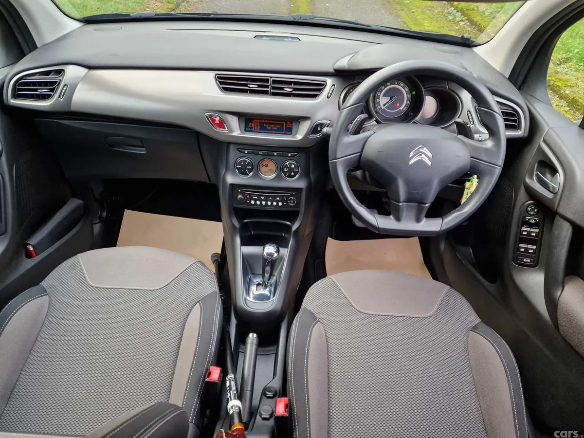 Citroen C3 Hatchback, Petrol, 2015, Blue