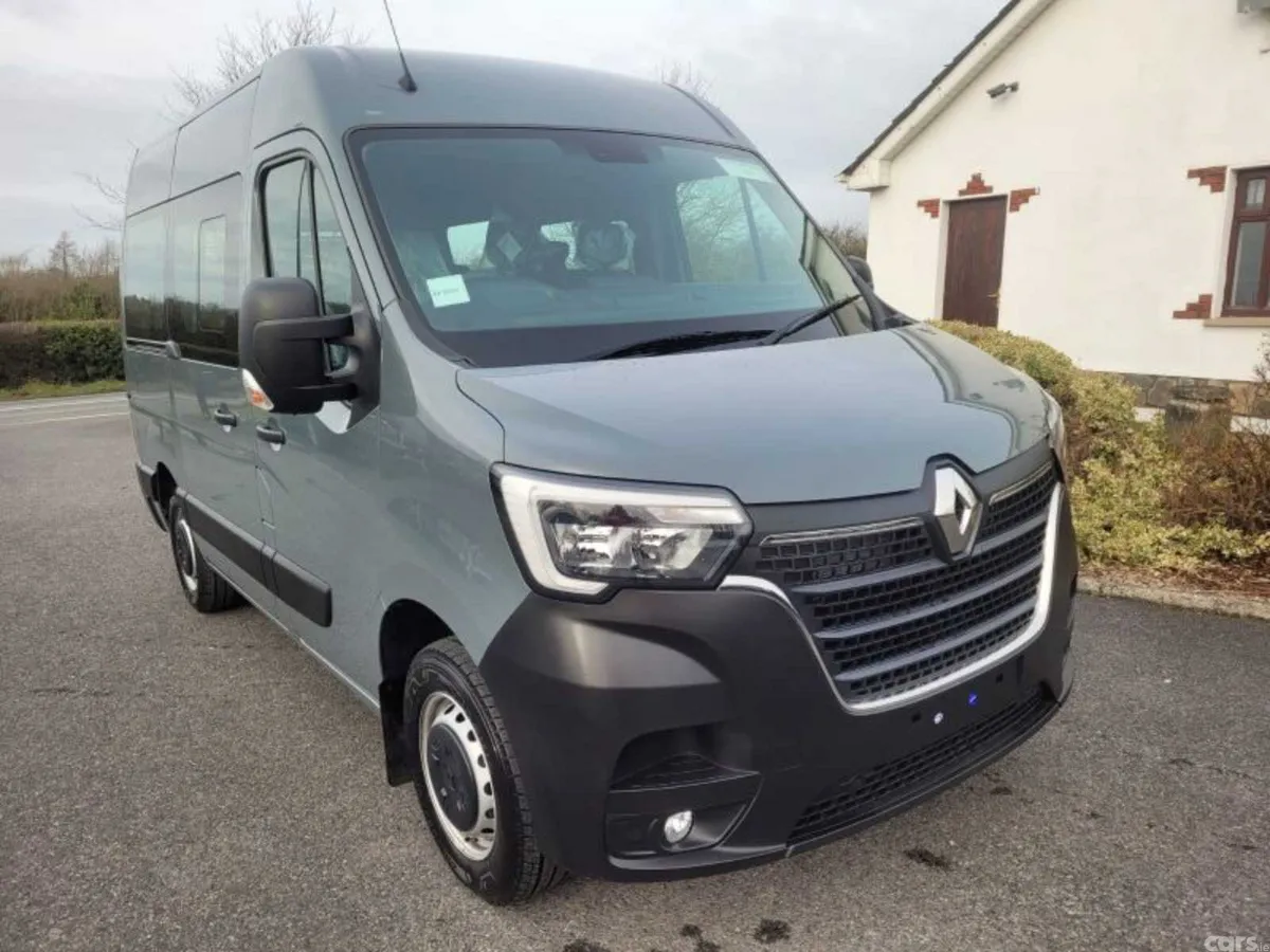 Renault Master MPV, Diesel, 2026, Grey