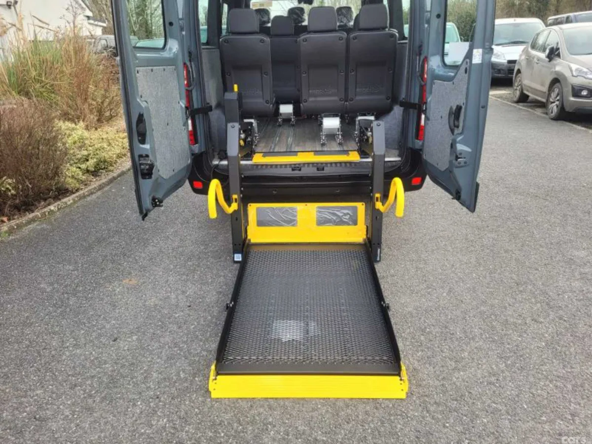 Renault Master MPV, Diesel, 2026, Grey