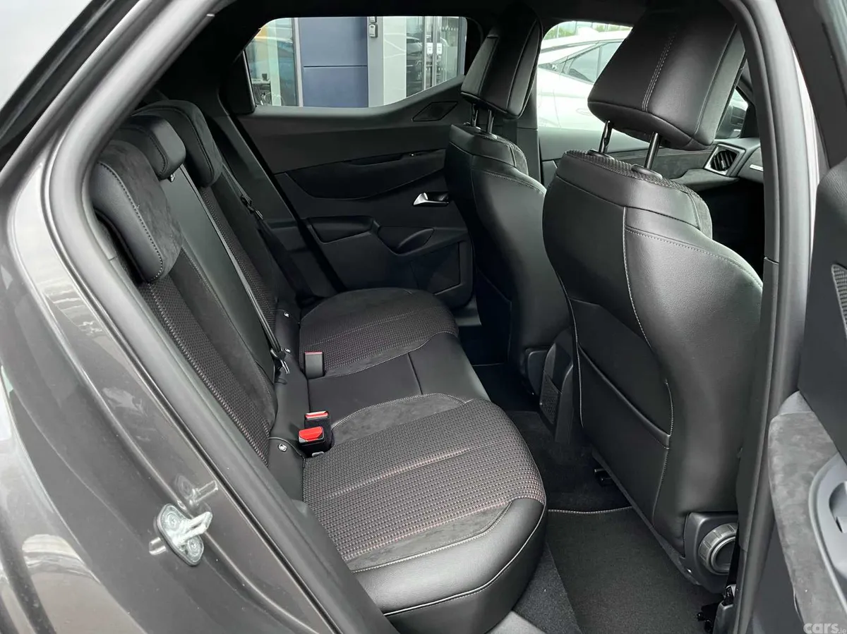 DS Automobiles DS 3 MPV, Electric, 2023, Grey