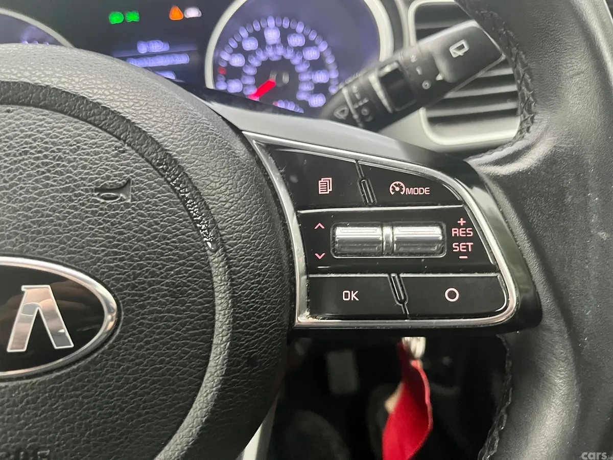 Kia Ceed Hatchback, Diesel, 2019, Red