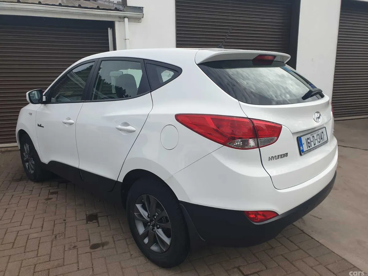 Hyundai ix35 SUV, Diesel, 2016, White
