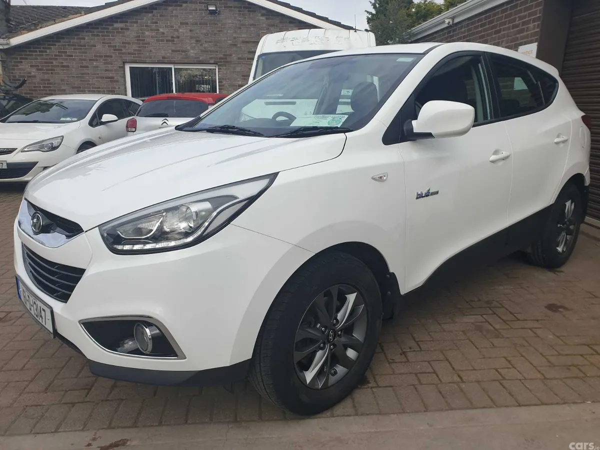Hyundai ix35 SUV, Diesel, 2016, White