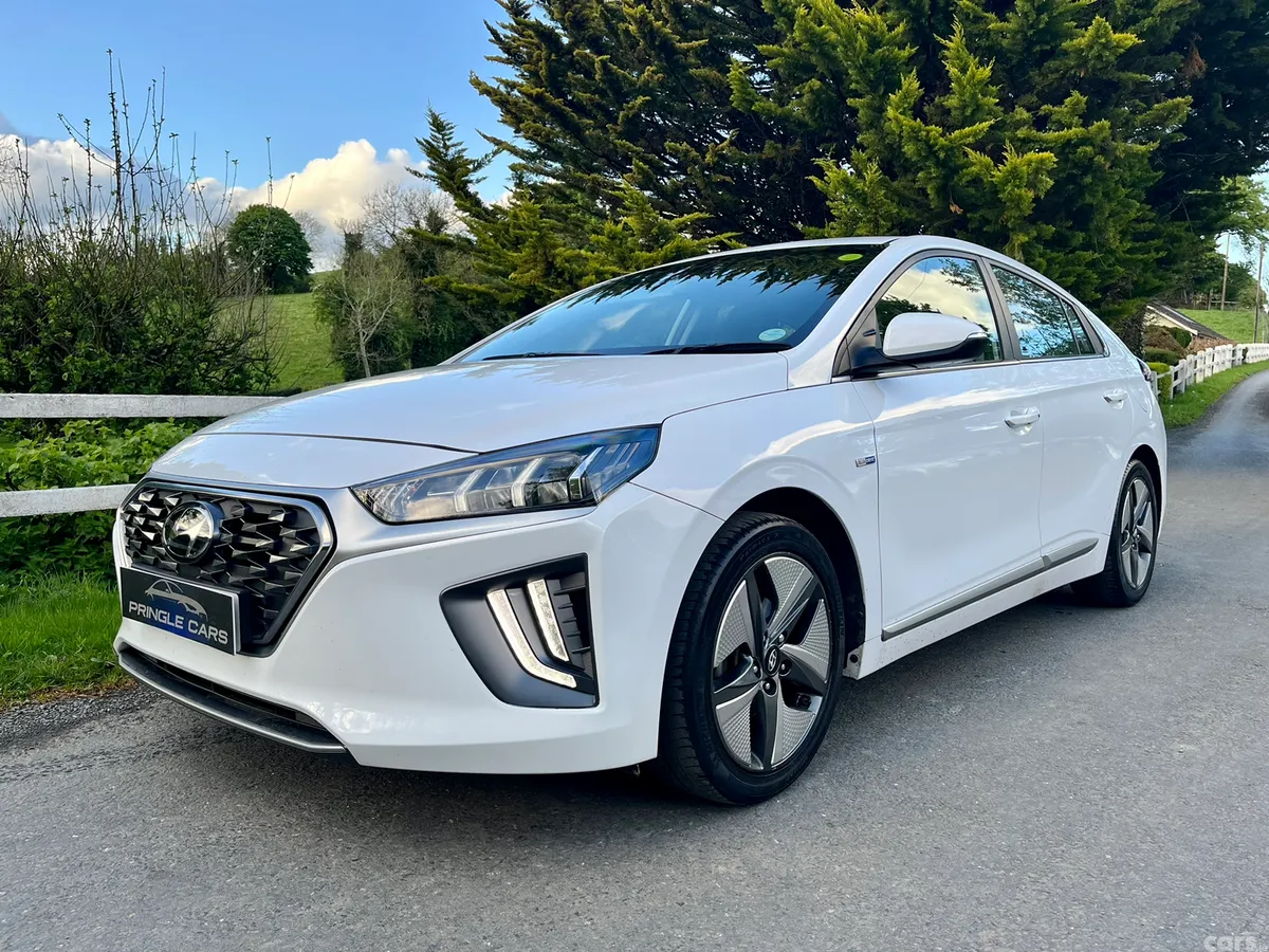 Hyundai IONIQ Hatchback, Petrol Hybrid, 2020, White