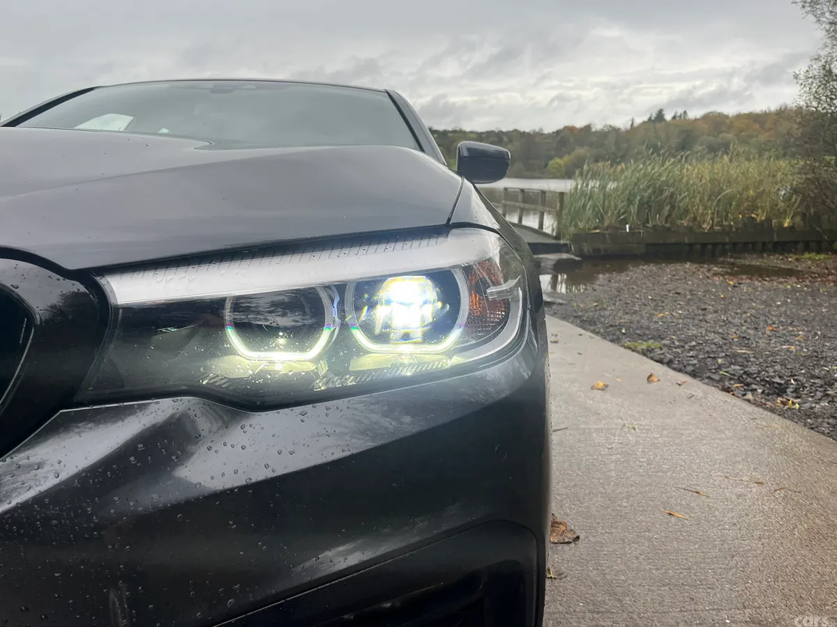 BMW 5-Series Saloon, Petrol Plug-in Hybrid, 2018, Grey