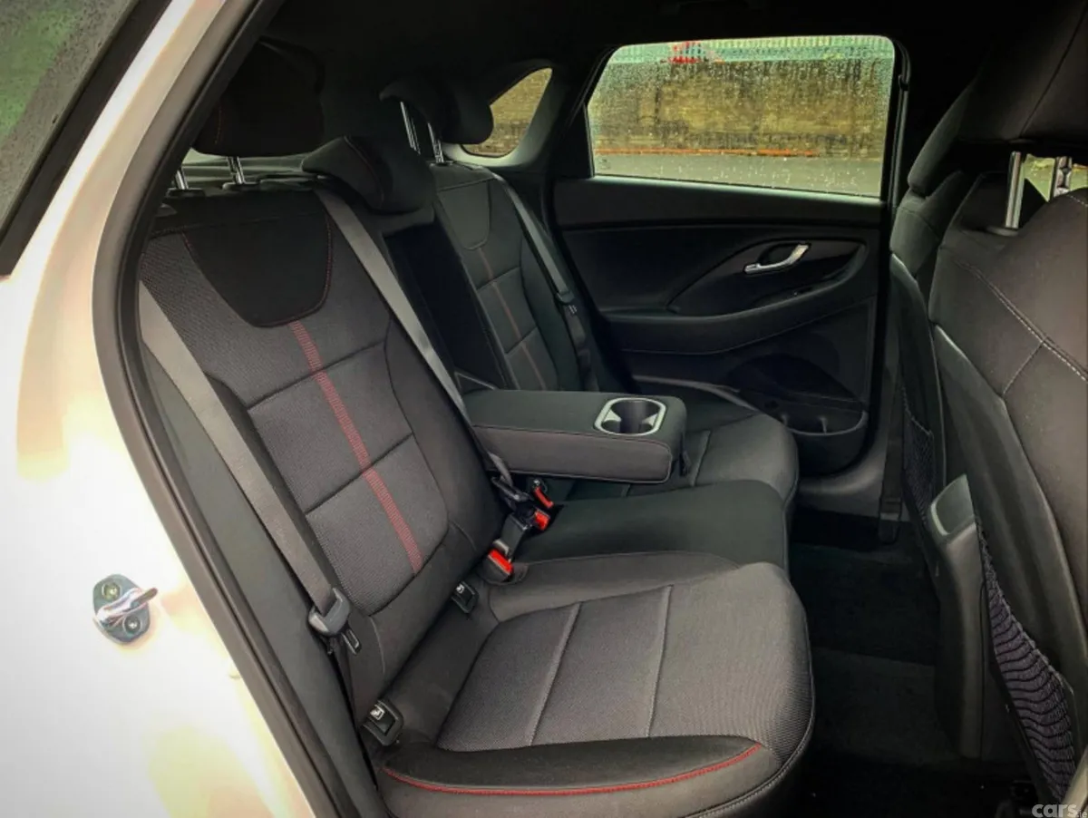 Hyundai i30 Hatchback, Petrol, 2027, White