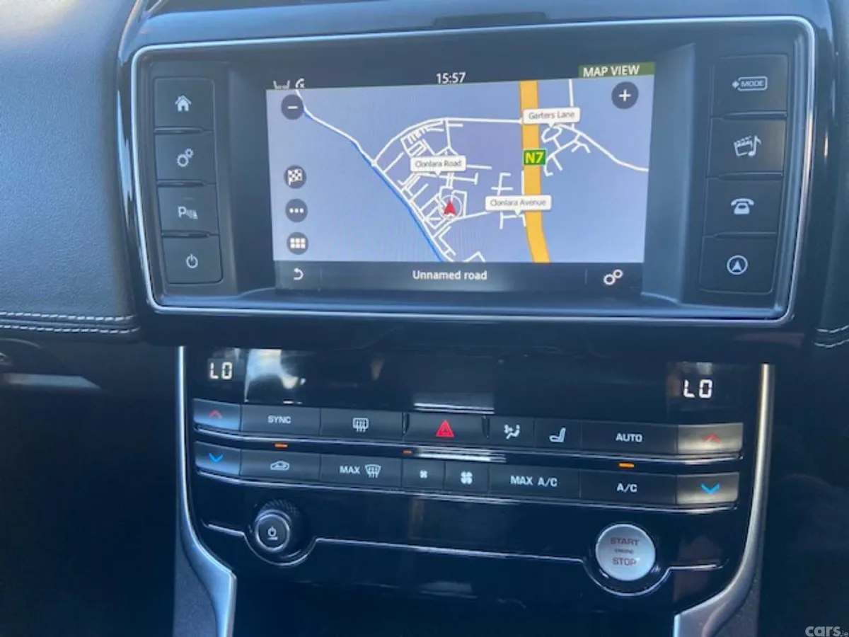 Jaguar XE Saloon, Diesel, 2018, White