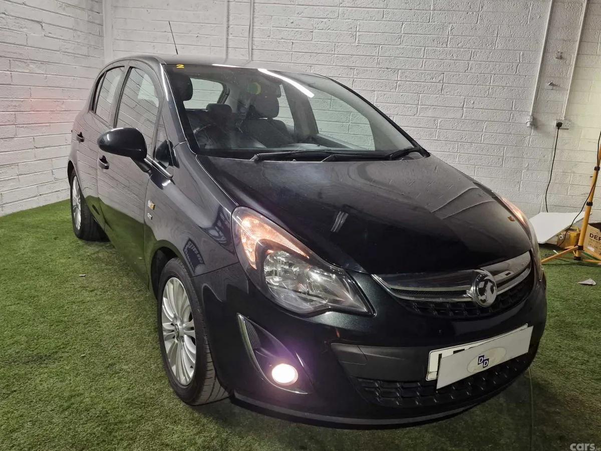 Vauxhall Corsa Hatchback, Petrol, 2014, Black