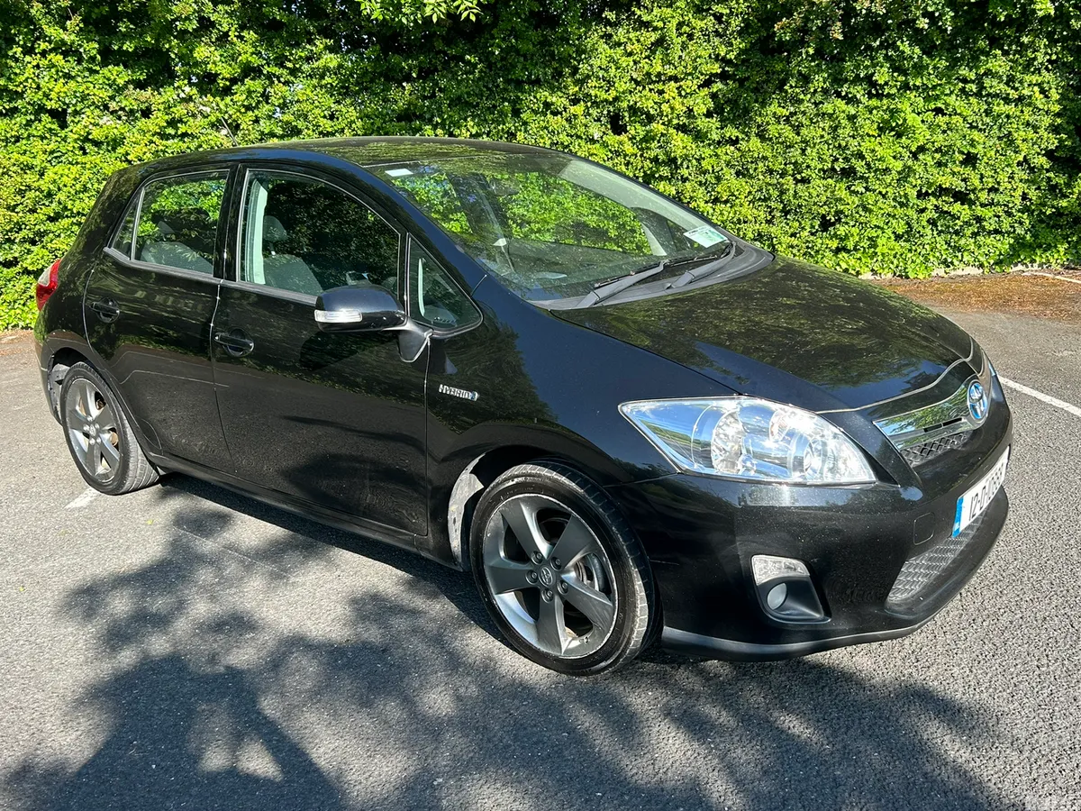 Toyota Auris Hatchback, Petrol Hybrid, 2012, Black