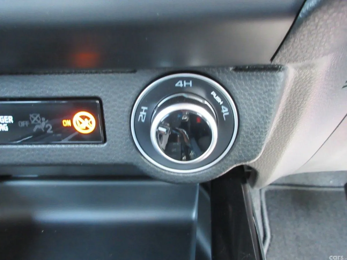 Isuzu D-Max MPV, Diesel, 2026, White