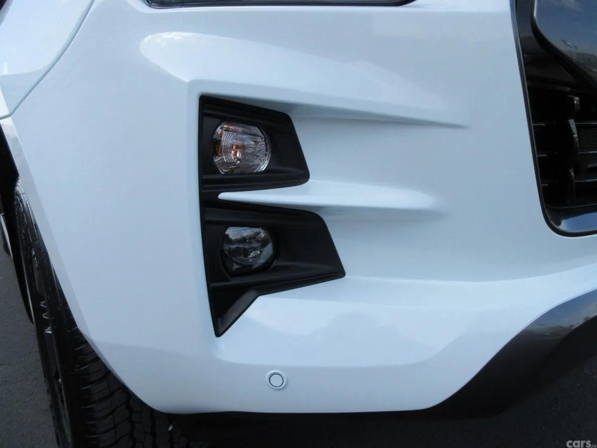 Isuzu D-Max MPV, Diesel, 2026, White