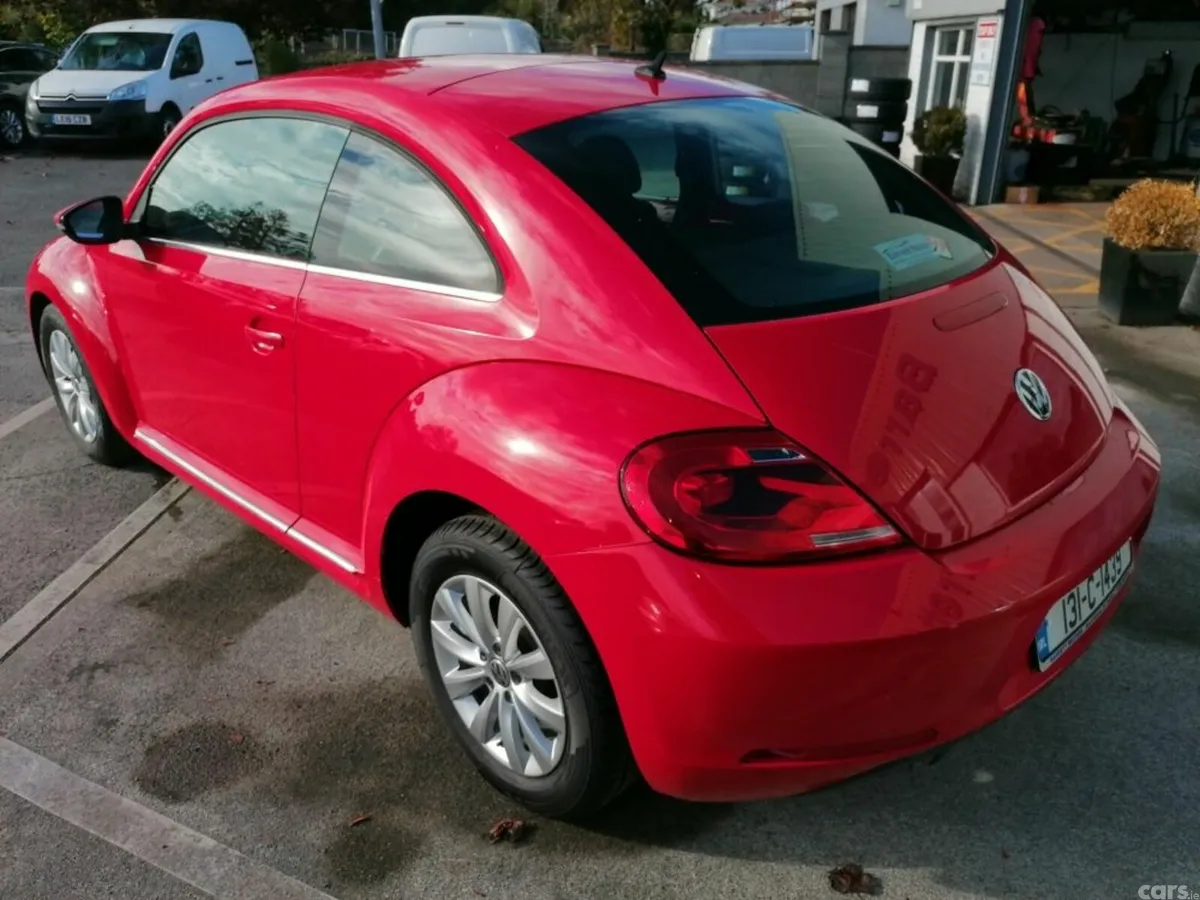 Volkswagen Beetle Hatchback, Diesel, 2013, Red