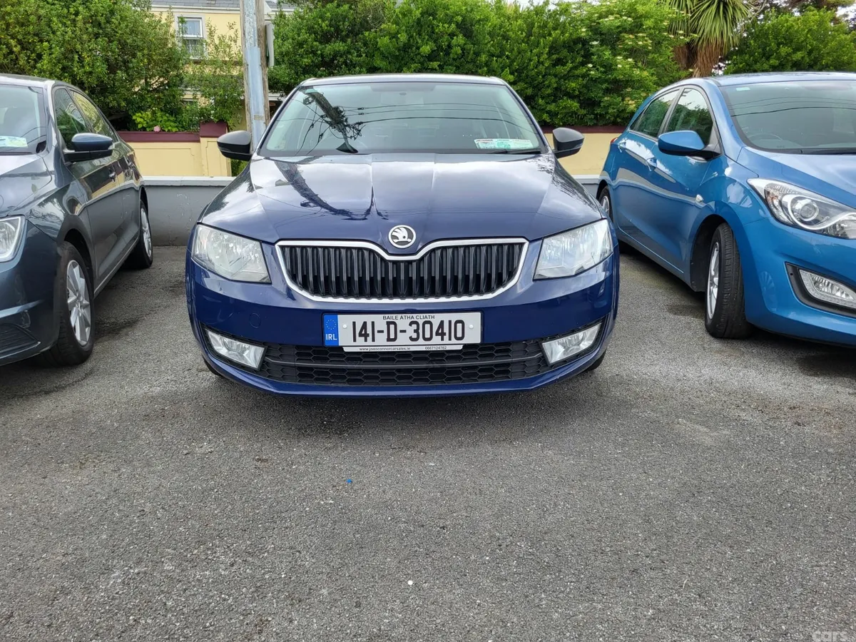 Skoda Octavia Hatchback, Diesel, 2014, Blue