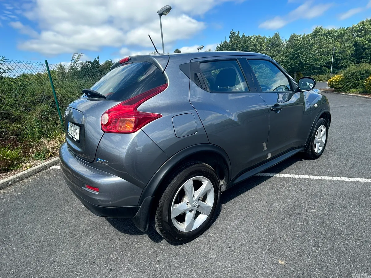 Nissan Juke SUV, Diesel, 2013, Grey
