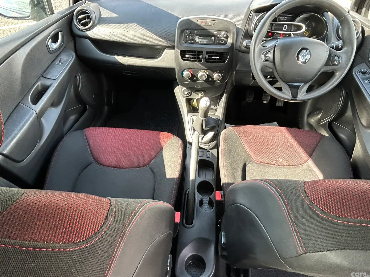 Renault Clio Hatchback, Diesel, 2015, Black