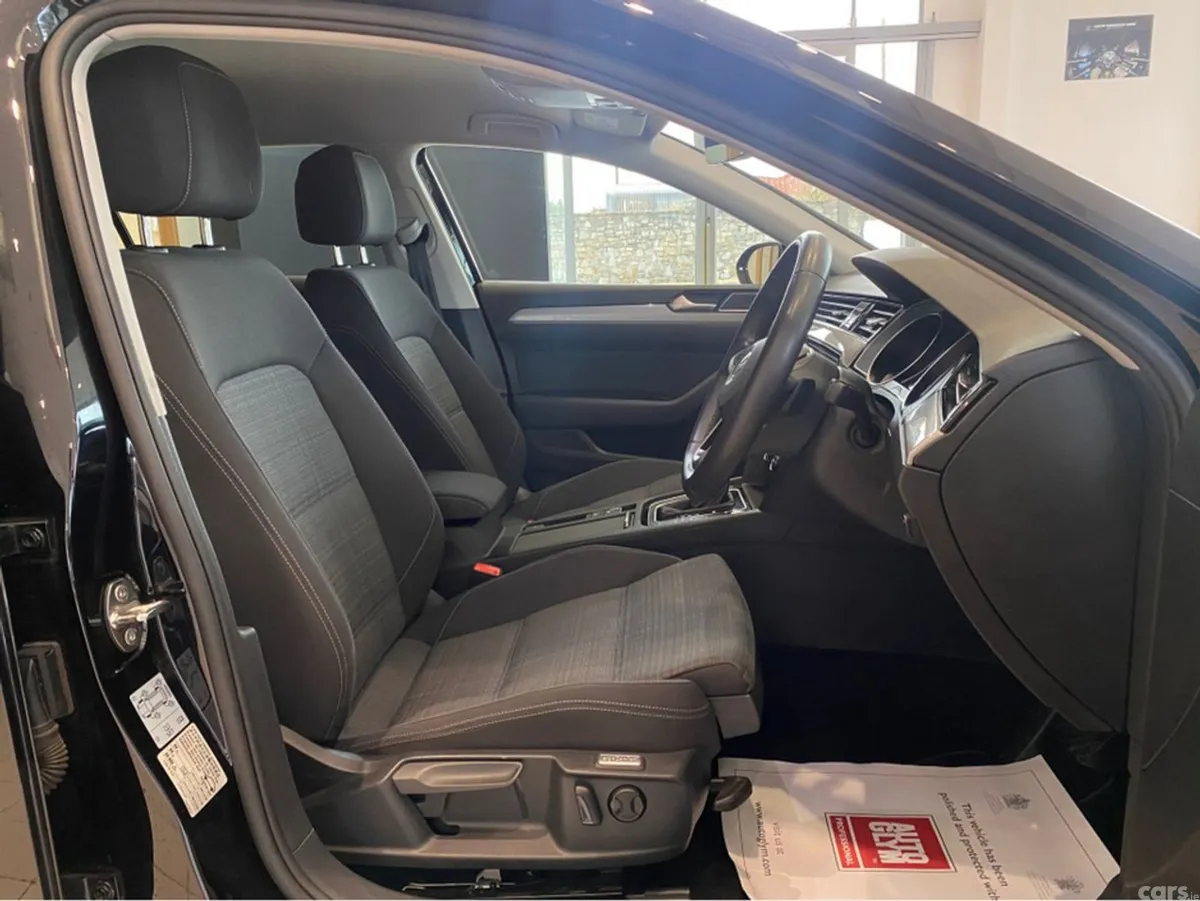 Volkswagen Passat Estate, Diesel, 2020, Black