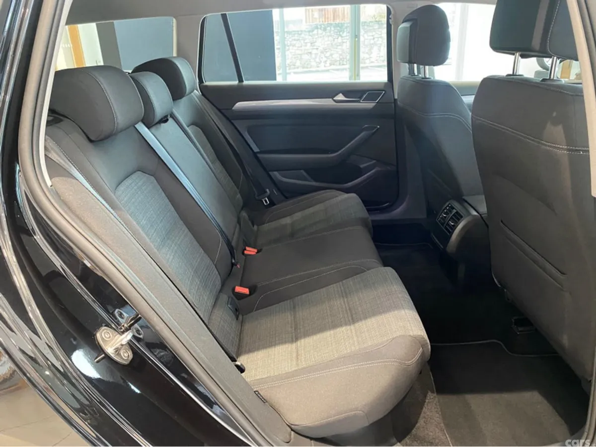 Volkswagen Passat Estate, Diesel, 2020, Black