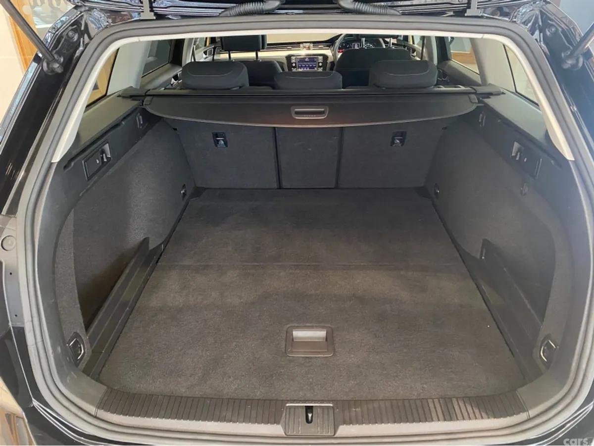 Volkswagen Passat Estate, Diesel, 2020, Black