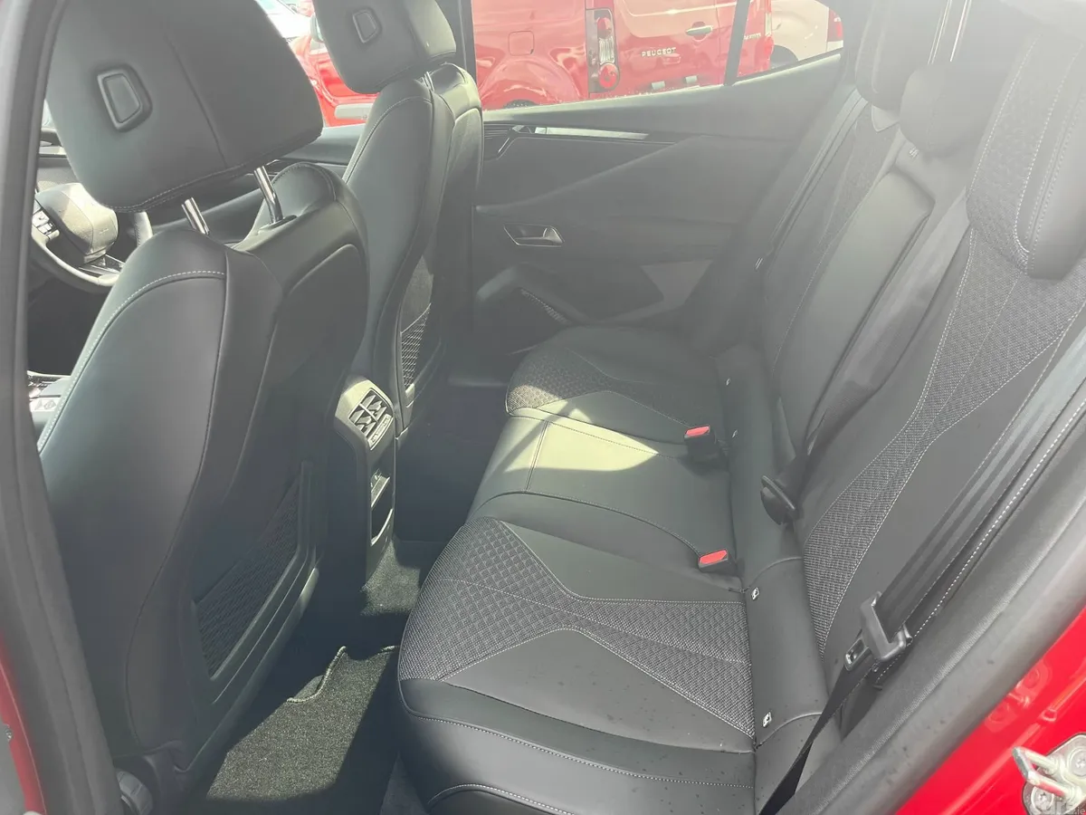 DS Automobiles DS 4 Hatchback, Petrol Plug-in Hybrid, 2023, Red