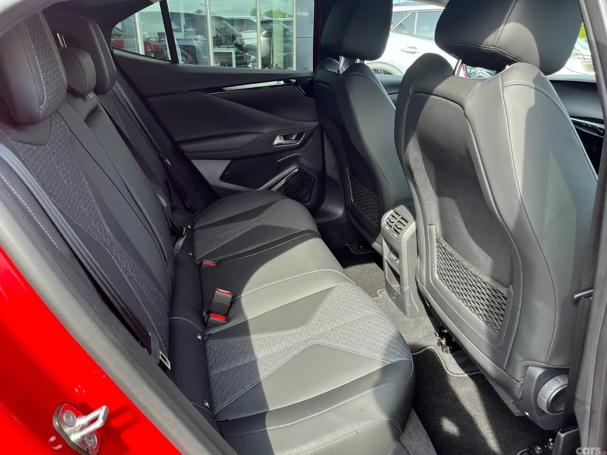 DS Automobiles DS 4 Hatchback, Petrol Plug-in Hybrid, 2023, Red