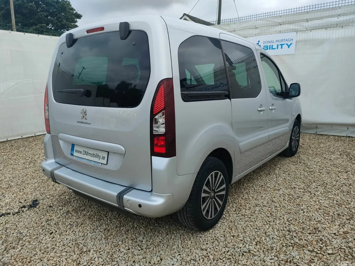 Peugeot Partner MPV, Diesel, 2018, Silver
