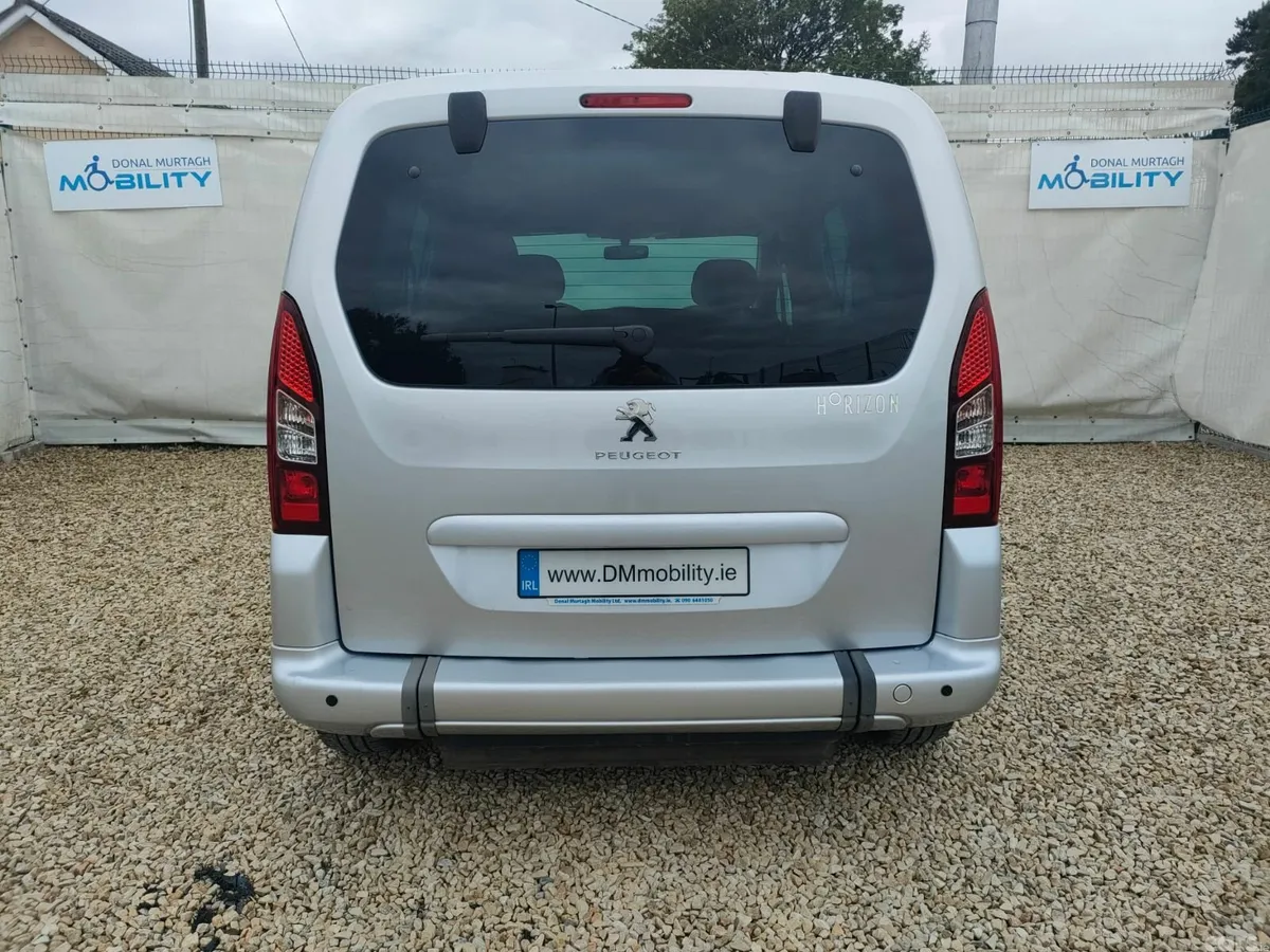 Peugeot Partner MPV, Diesel, 2018, Silver