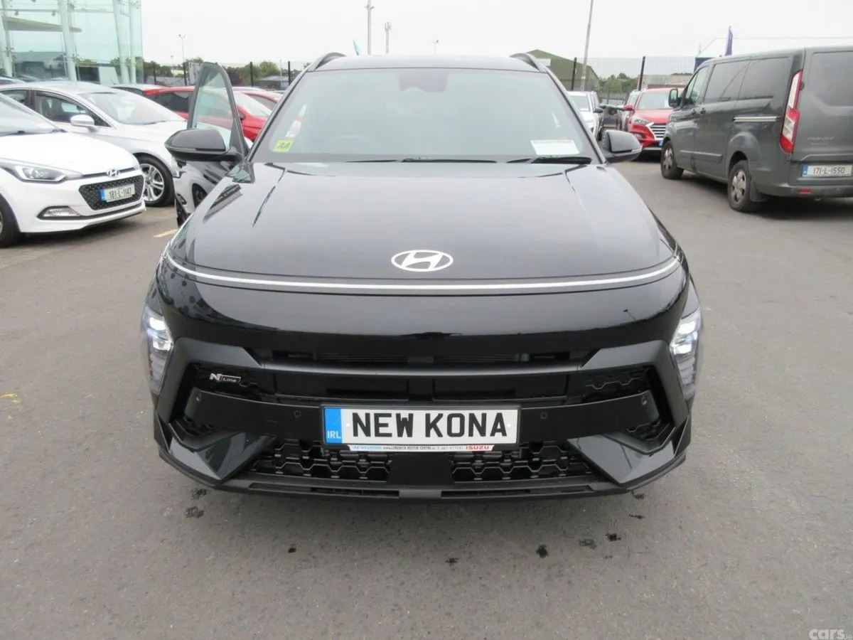 Hyundai KONA Hatchback, Petrol, 2025, Black