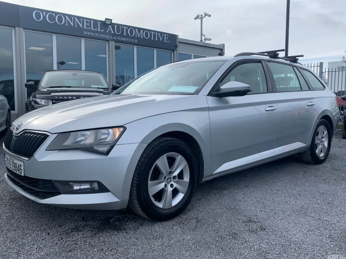 Skoda Superb Estate, Diesel, 2017, Silver