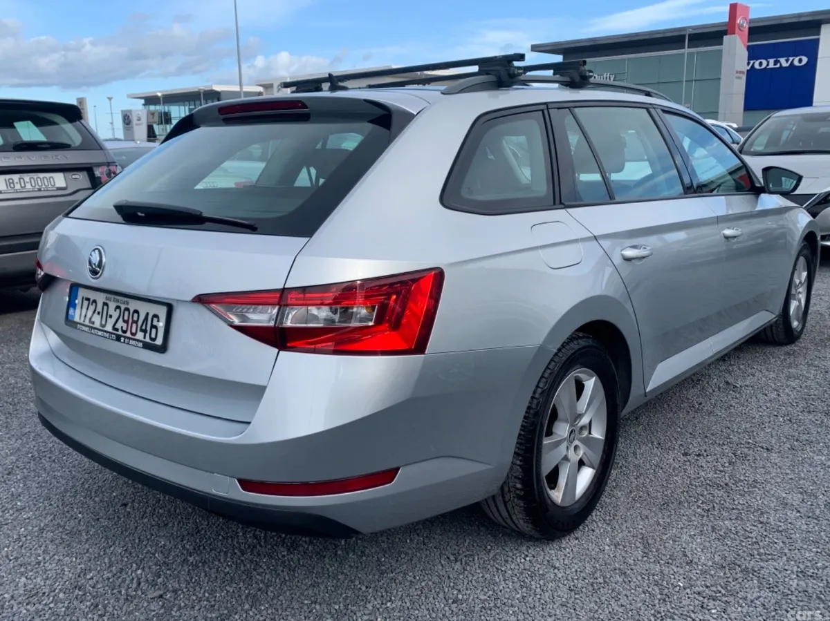 Skoda Superb Estate, Diesel, 2017, Silver