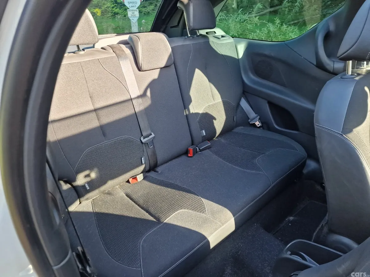 Citroen DS 3 Convertible, Petrol, 2017, White