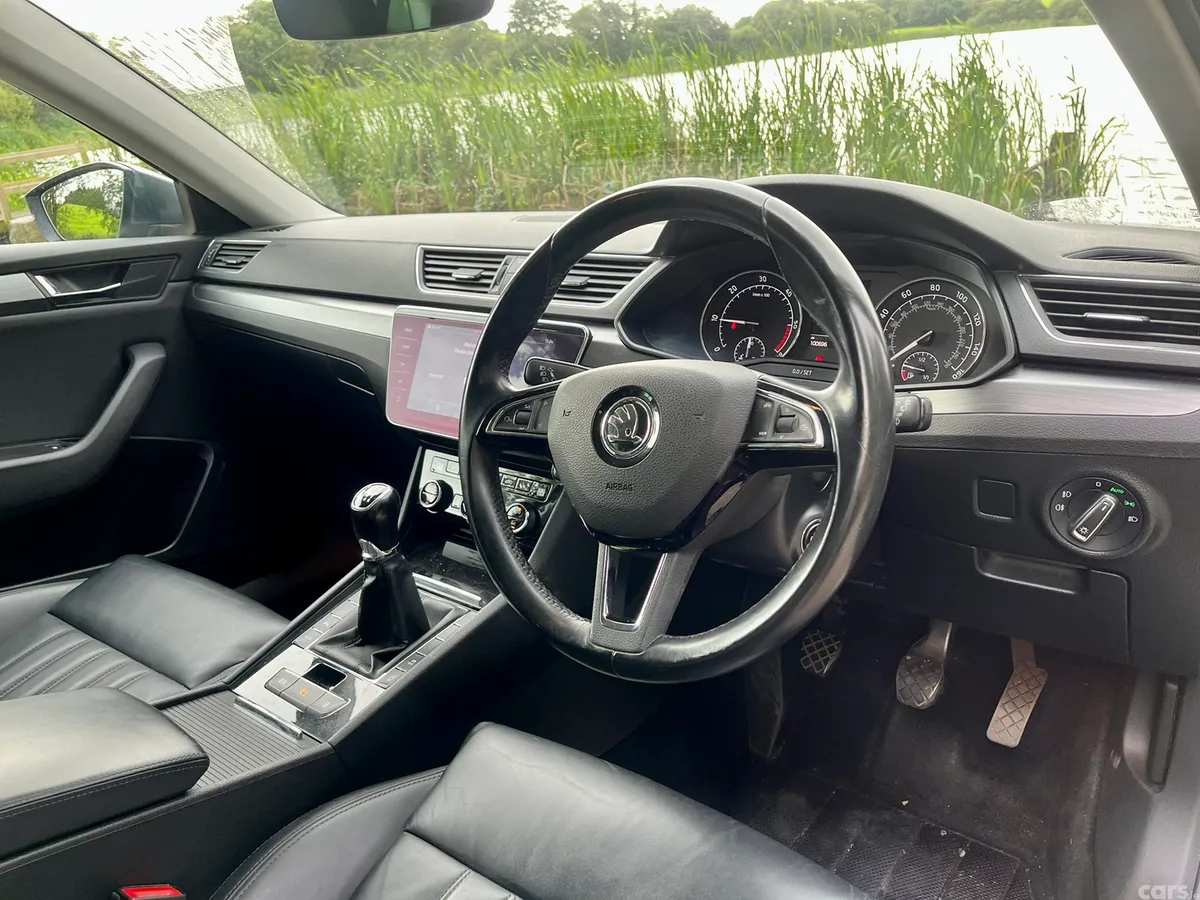 Skoda Superb Estate, Diesel, 2019, Grey