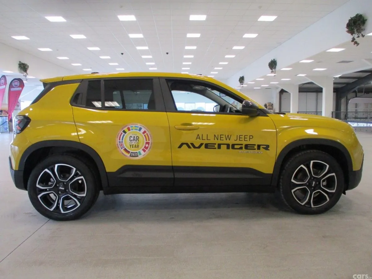 Jeep Avenger SUV, Electric, 2025, Yellow