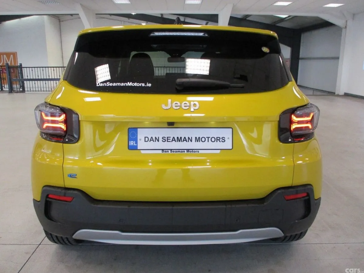 Jeep Avenger SUV, Petrol Hybrid, 2026, Yellow