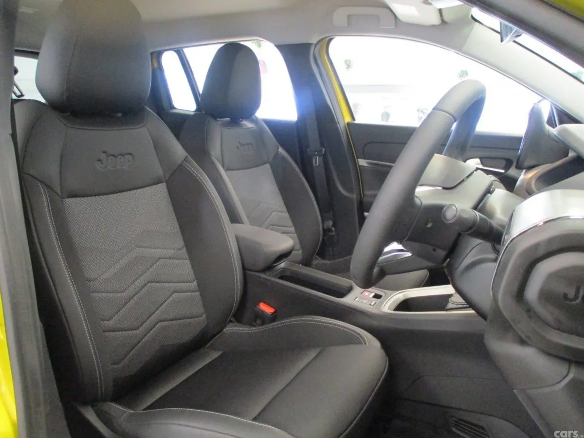 Jeep Avenger SUV, Petrol Hybrid, 2026, Yellow