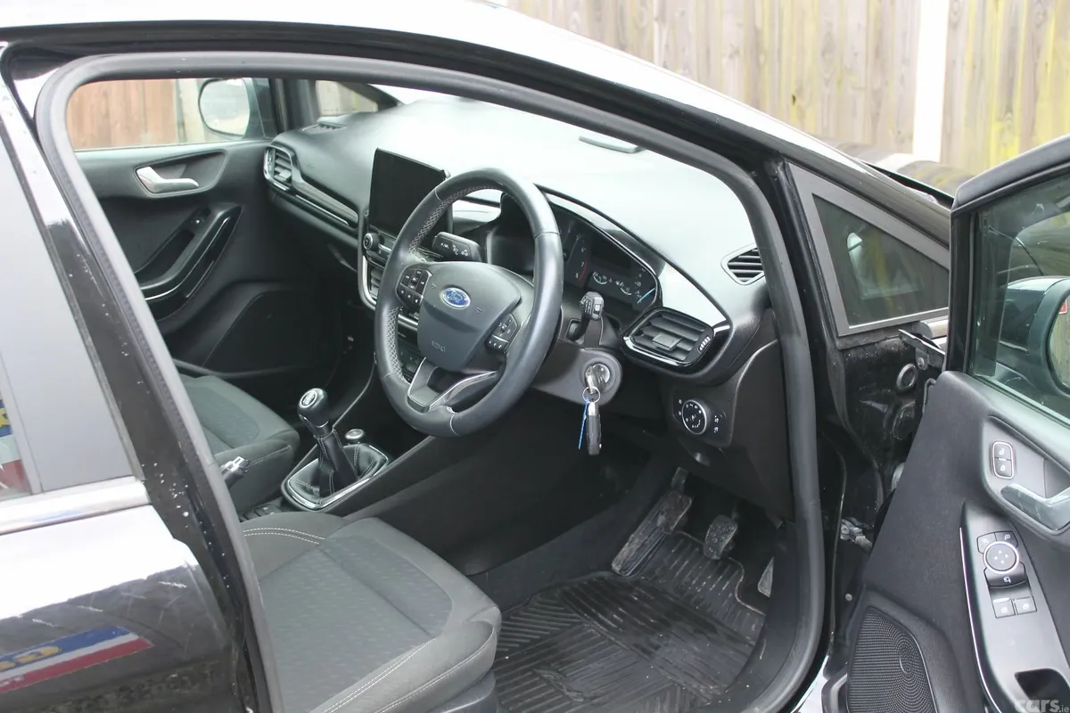 Ford Fiesta Hatchback, Petrol, 2020, Black