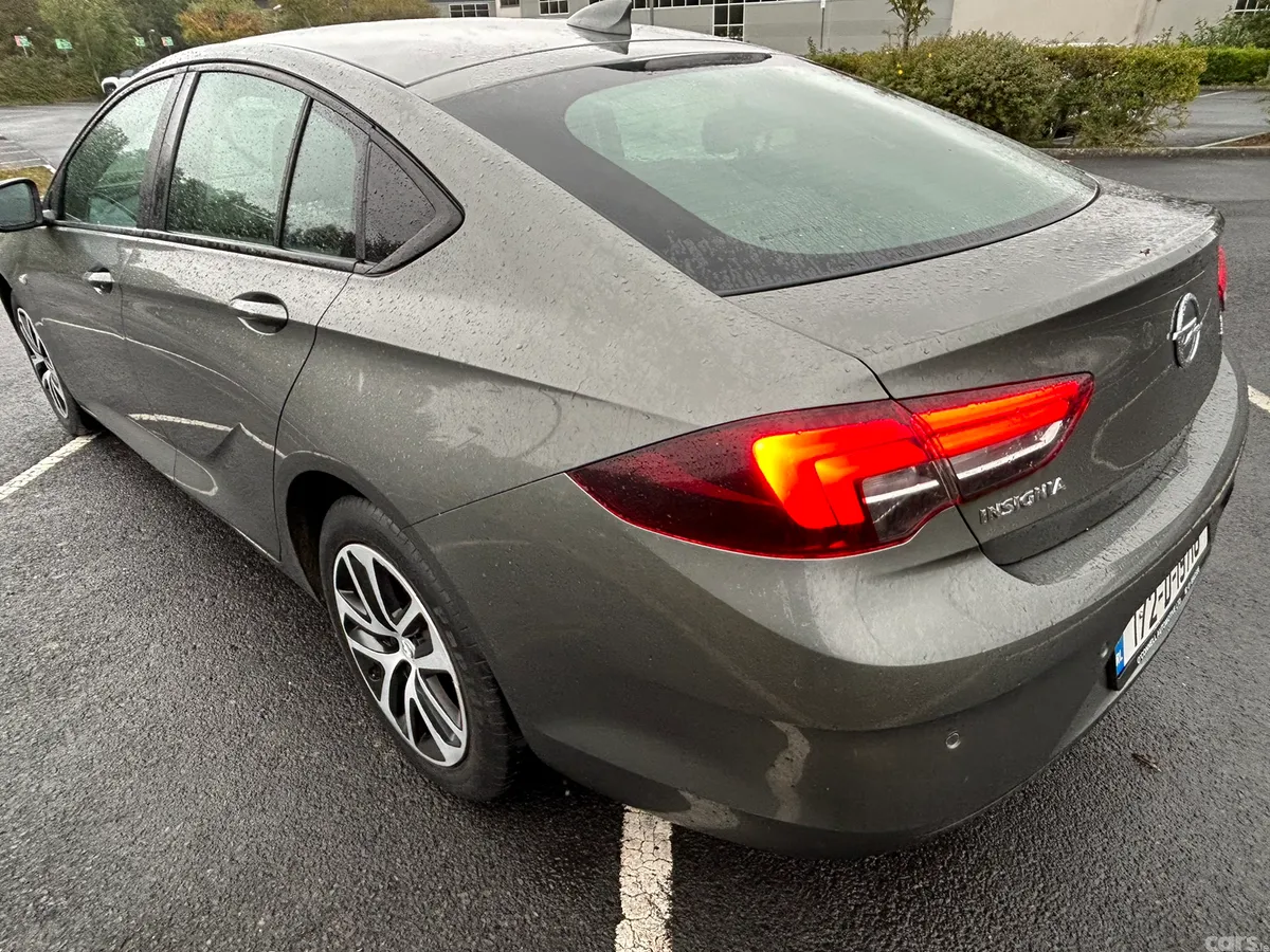 Opel Insignia Hatchback, Diesel, 2017, Grey