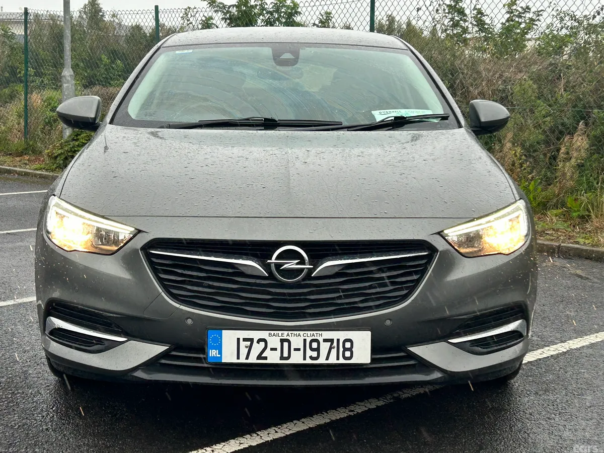 Opel Insignia Hatchback, Diesel, 2017, Grey