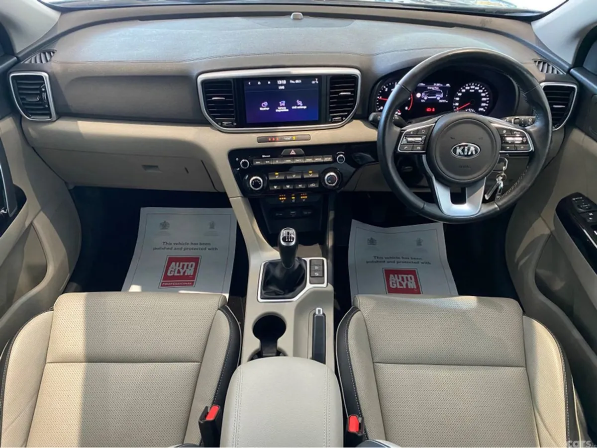 Kia Sportage SUV, Diesel Hybrid, 2021, Grey